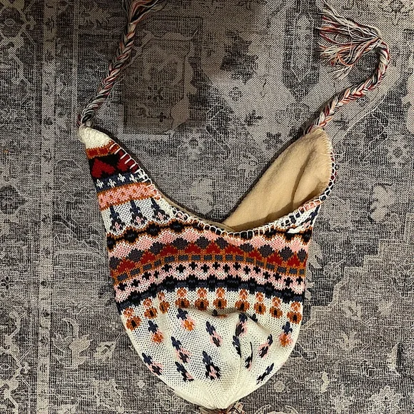 WINTER HAT! - Picture 1 of 2